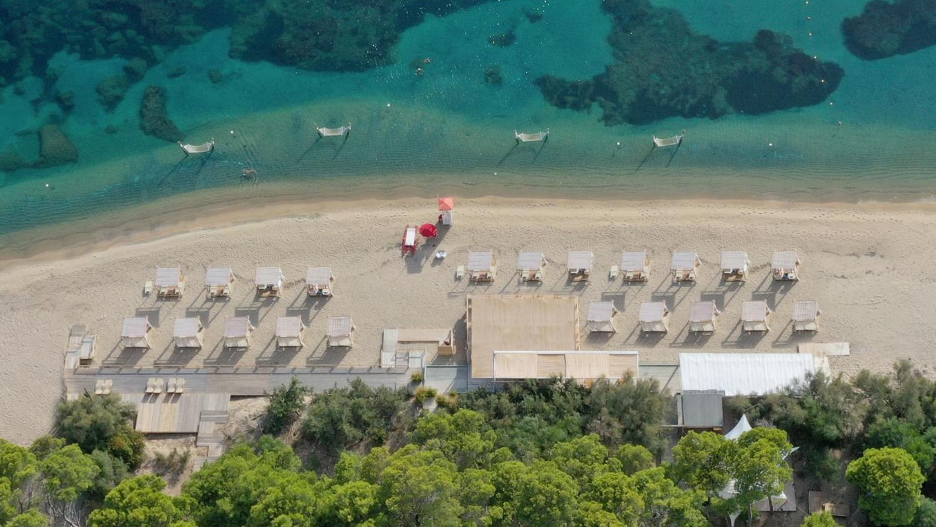 Praia Art Resort - Small Luxury Hotels Of The World (Adults Only) Ле Кастела Екстериор снимка